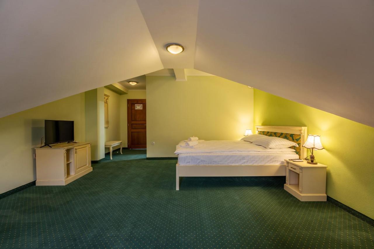 Hotel Princessophie Segesvár Kültér fotó