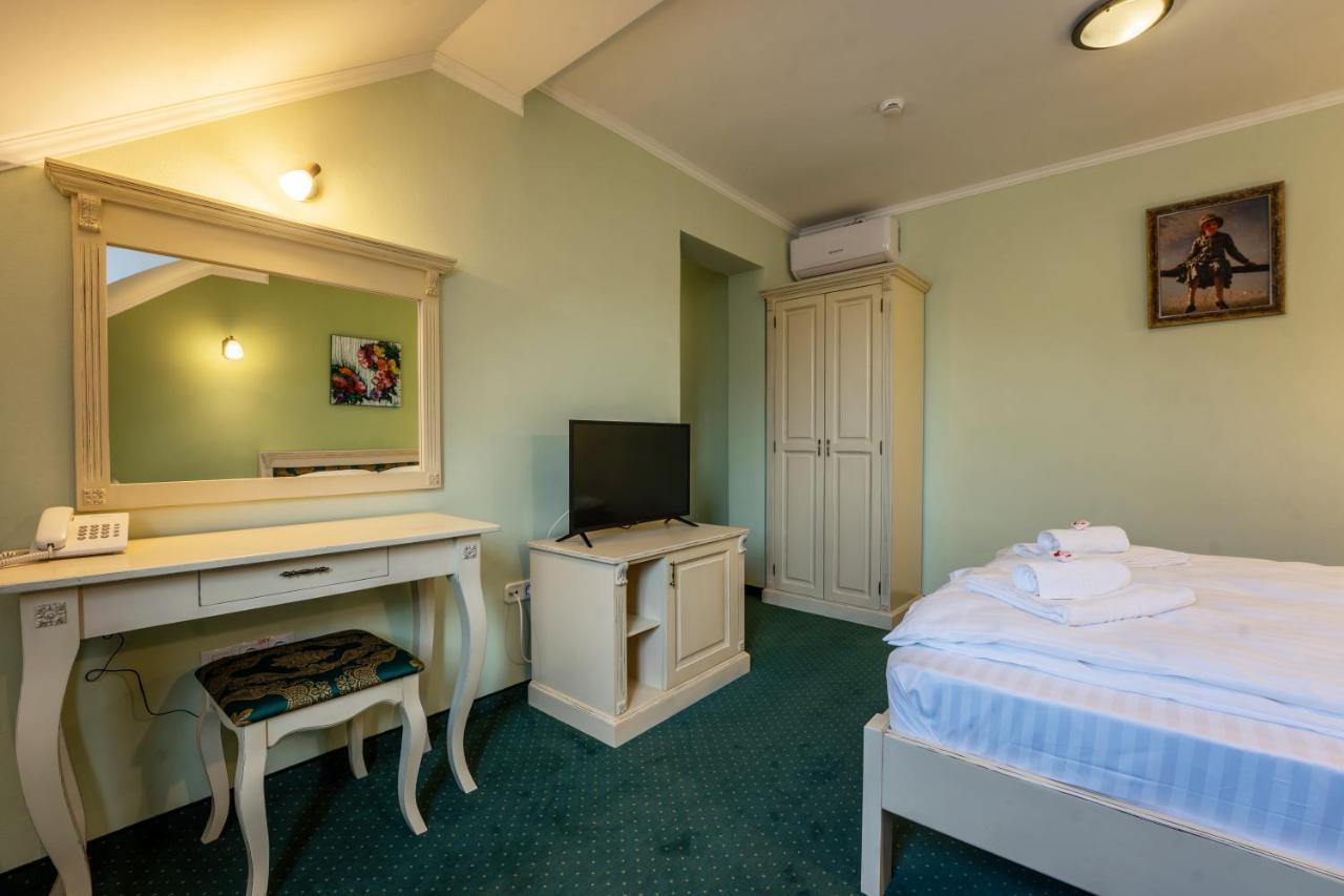Hotel Princessophie Segesvár Kültér fotó