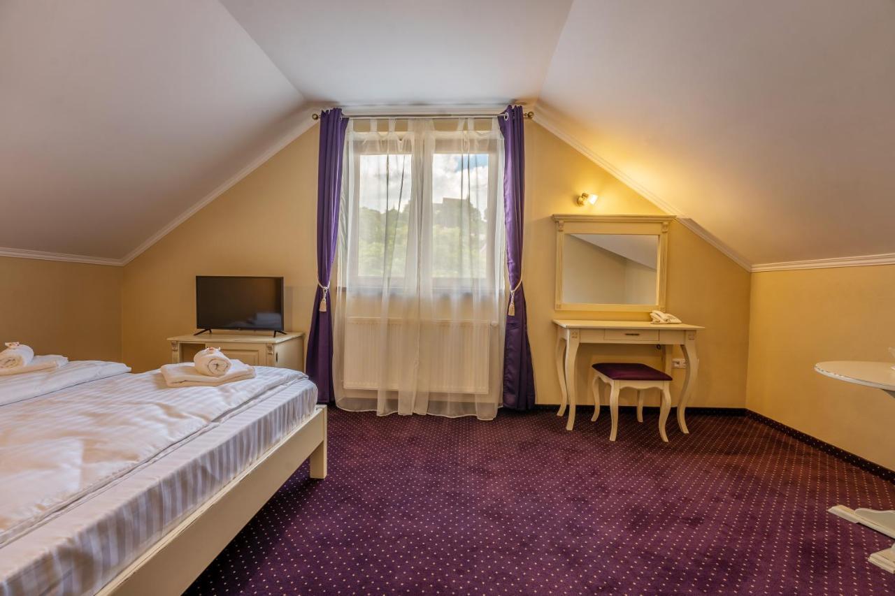 Hotel Princessophie Segesvár Kültér fotó