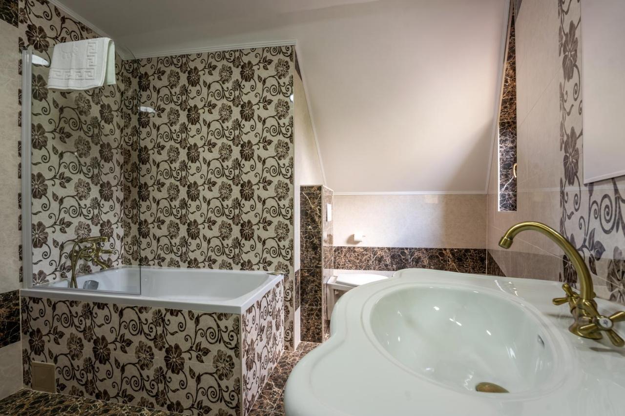 Hotel Princessophie Segesvár Kültér fotó