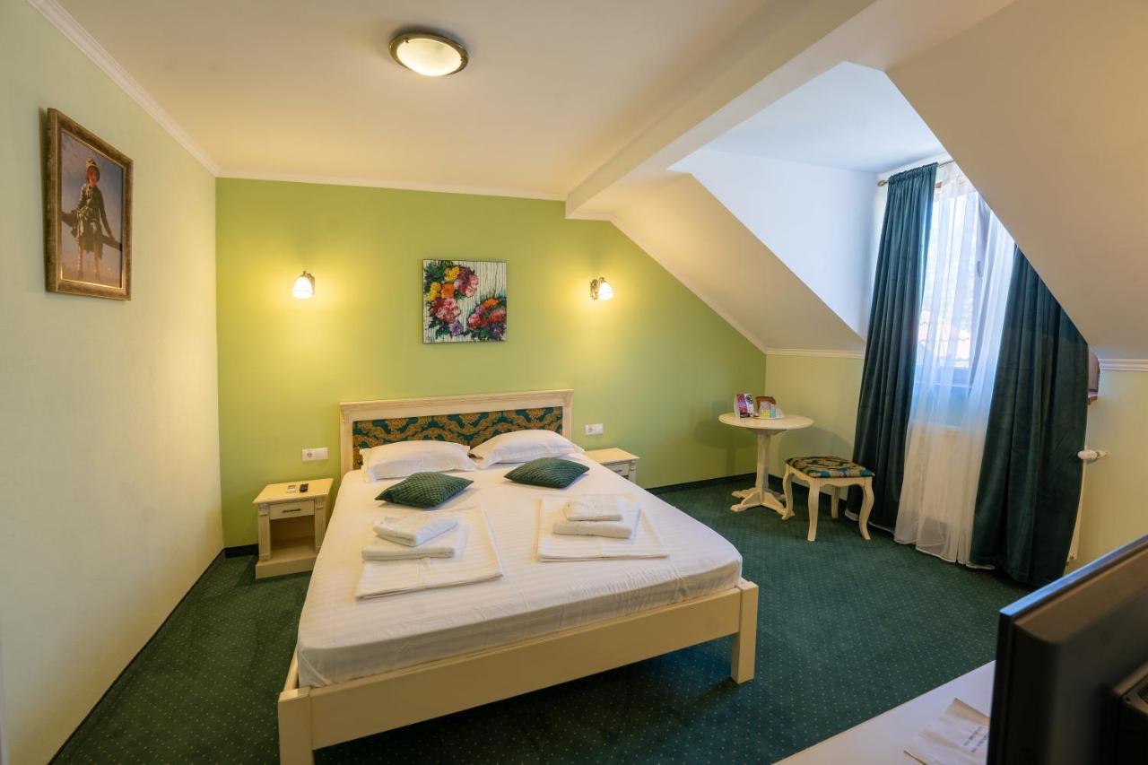 Hotel Princessophie Segesvár Kültér fotó